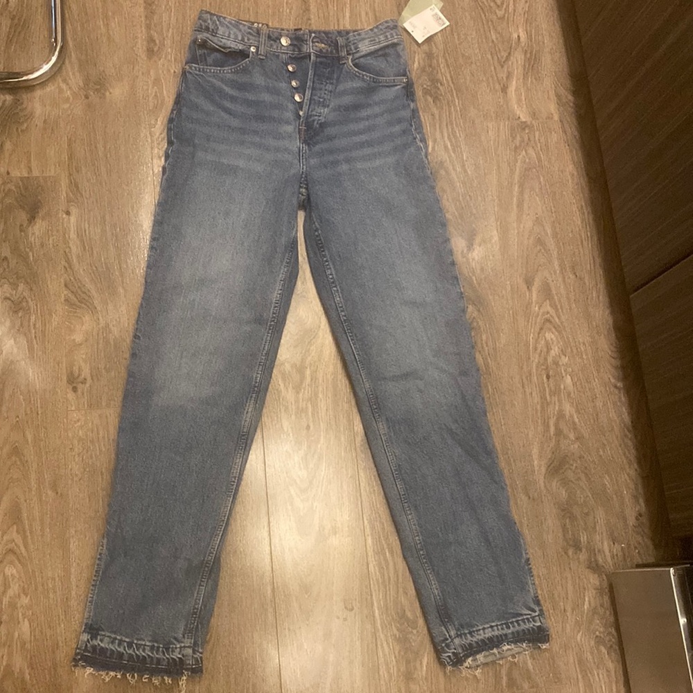 H&M 90’s straight split hem jeans